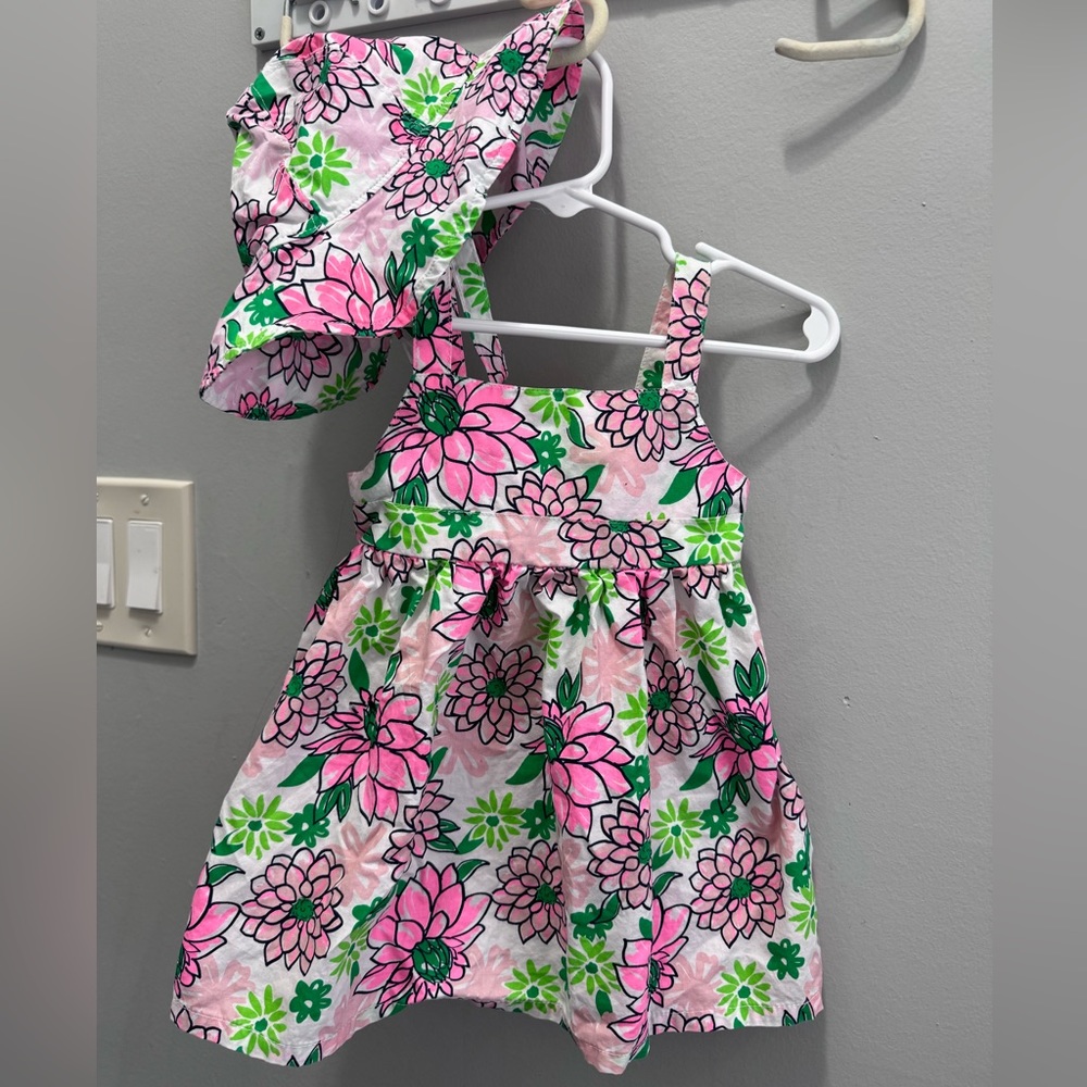 (3x15) Dress and hat spring baby set size 6-9 M